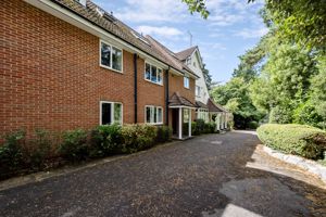 Photo 19- click for photo gallery